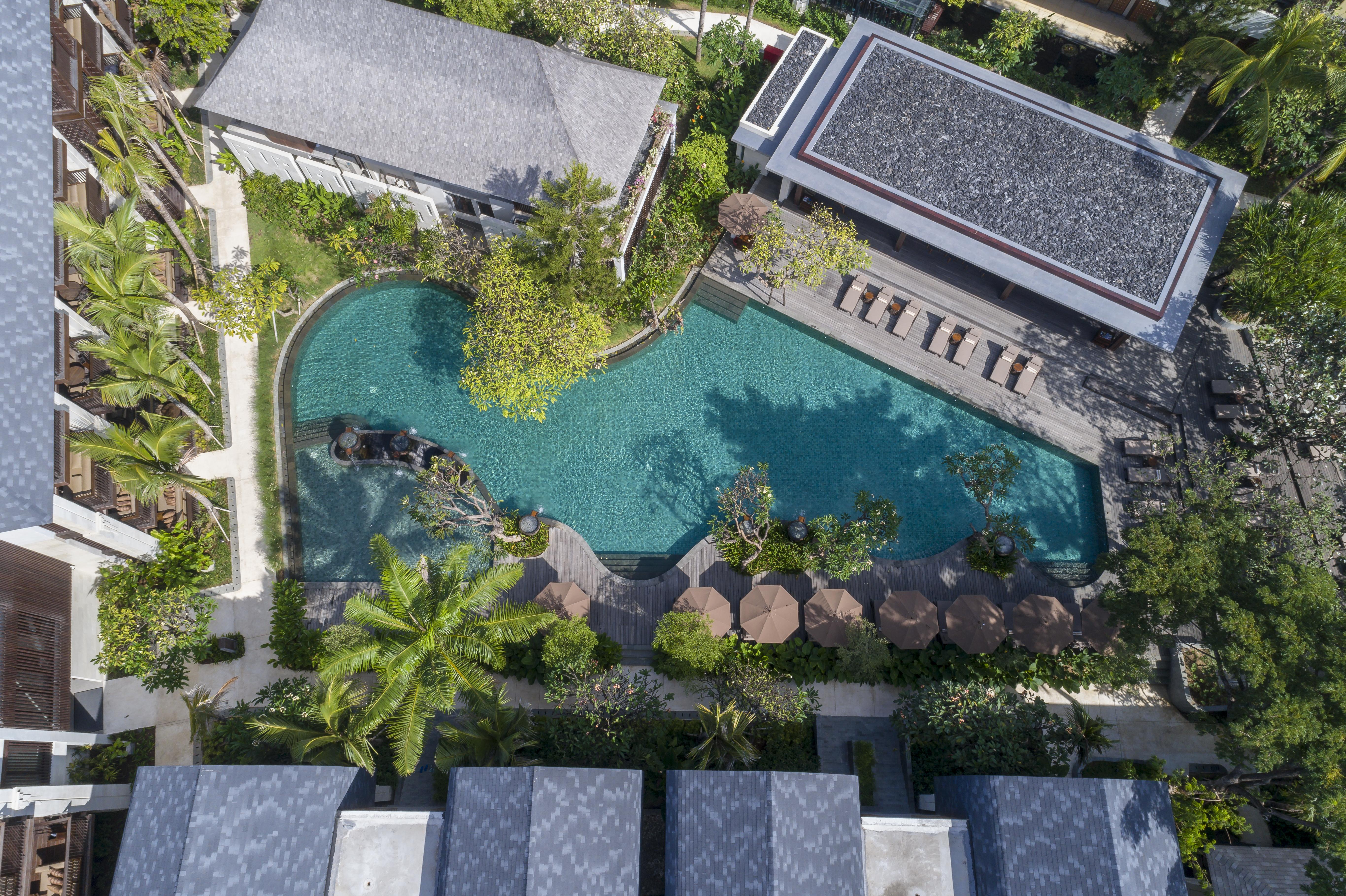 Ramayana Suites And Resort Kuta  Ngoại thất bức ảnh Aerial view of the resort