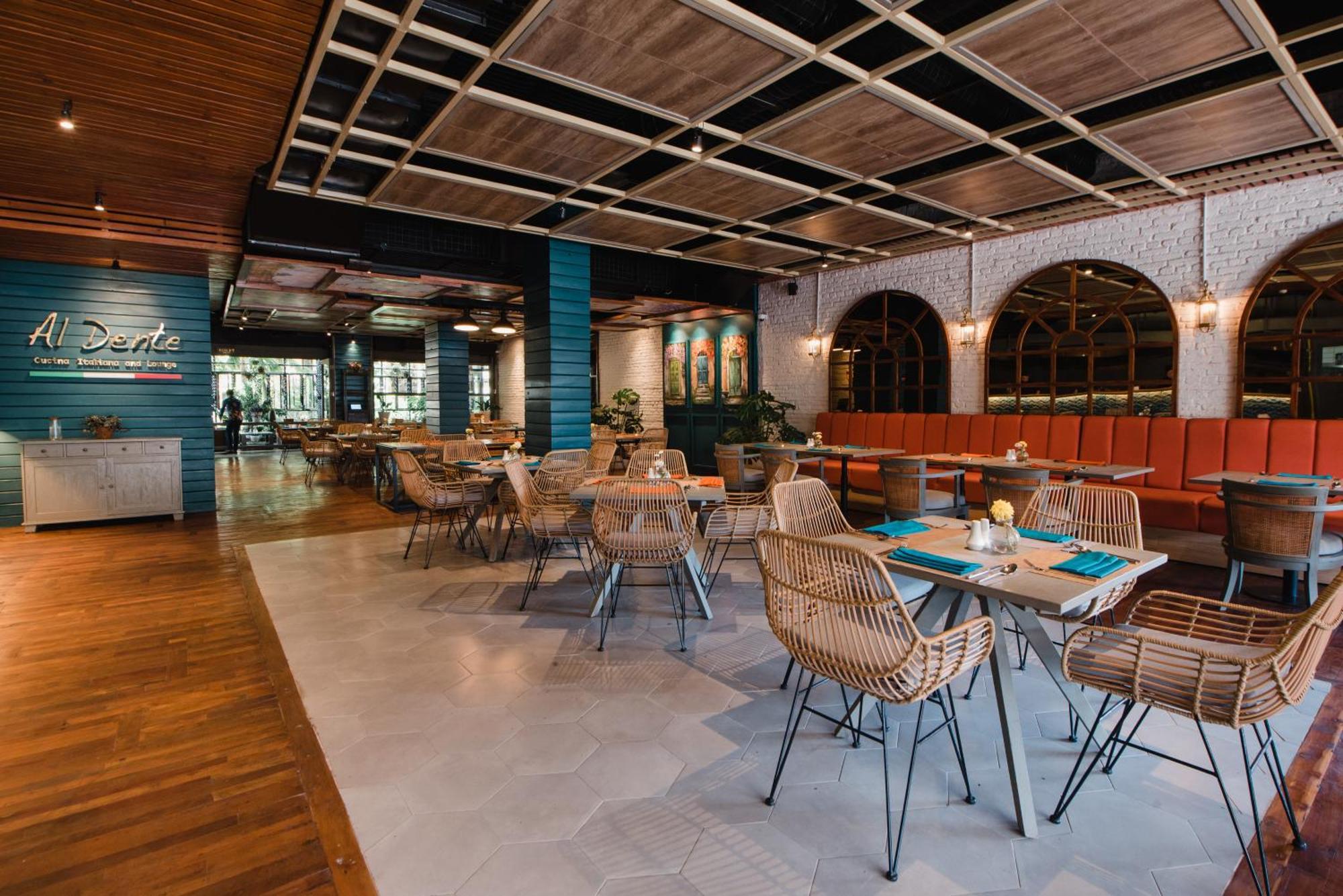 Ramayana Suites And Resort Kuta  Ngoại thất bức ảnh The interior of the restaurant